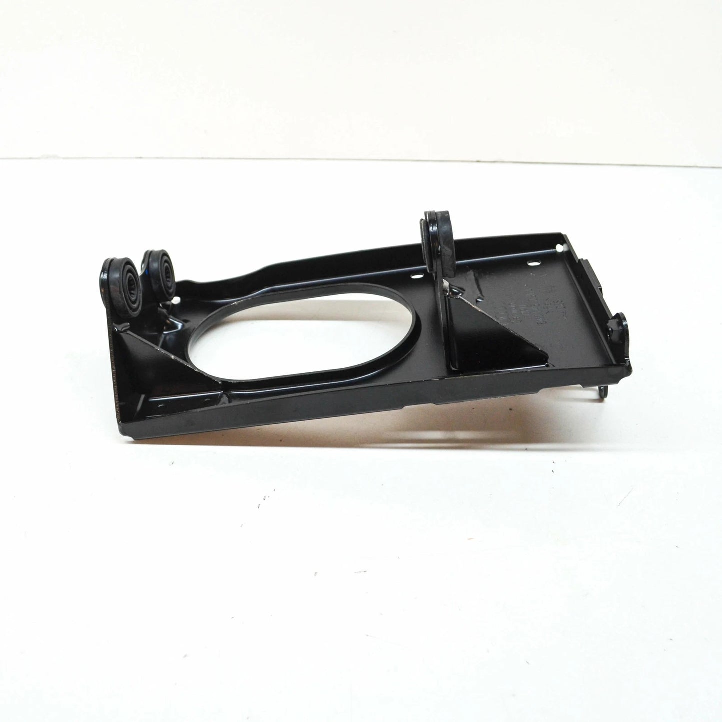 NEW AUDI RS5 8W6 TURBOCHARGER INTERCOOLER MOUNT BRACKET 8W0145261A