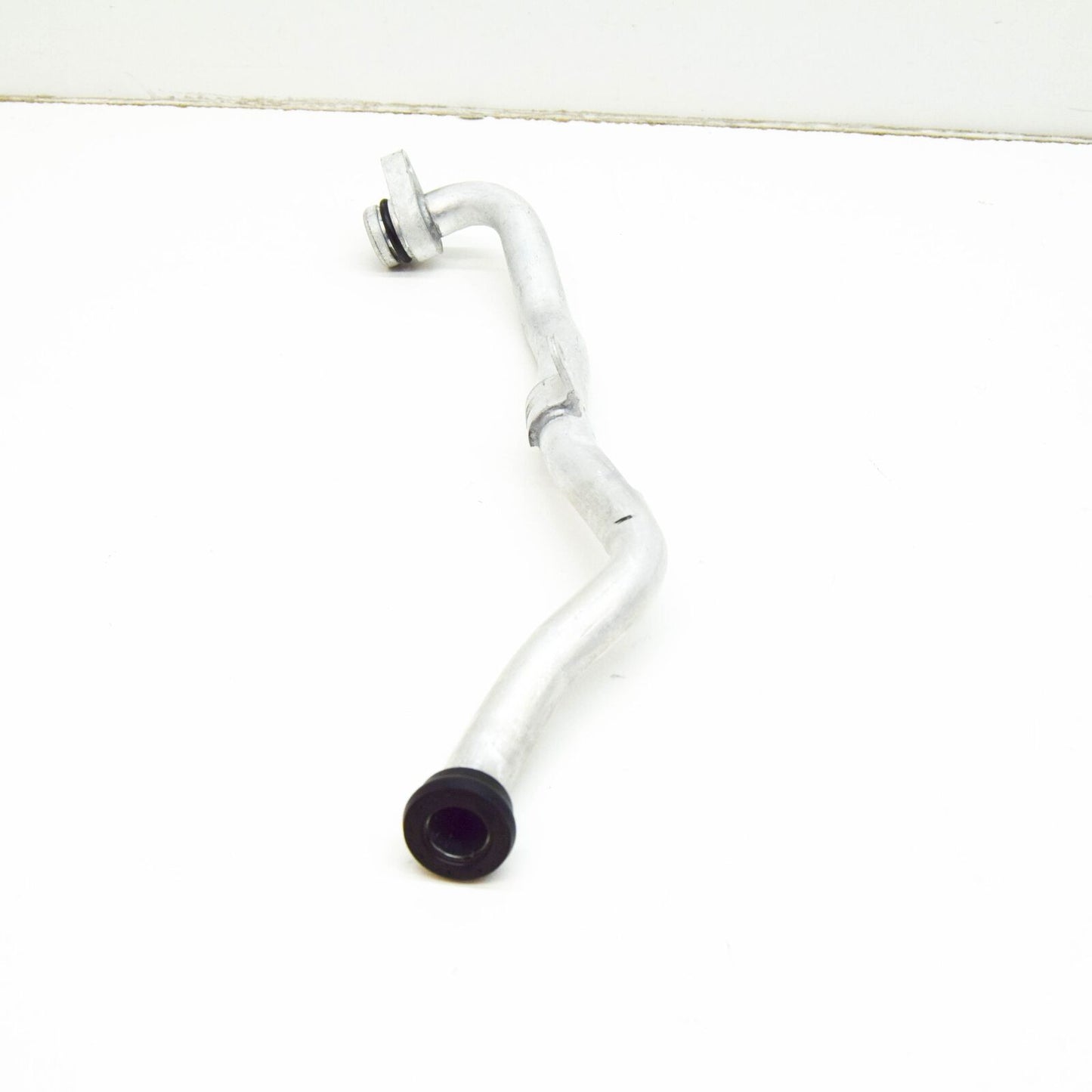 NEW AUDI A4 B9 ENGINE COOLANT PIPE 06M121083J ORIGINAL