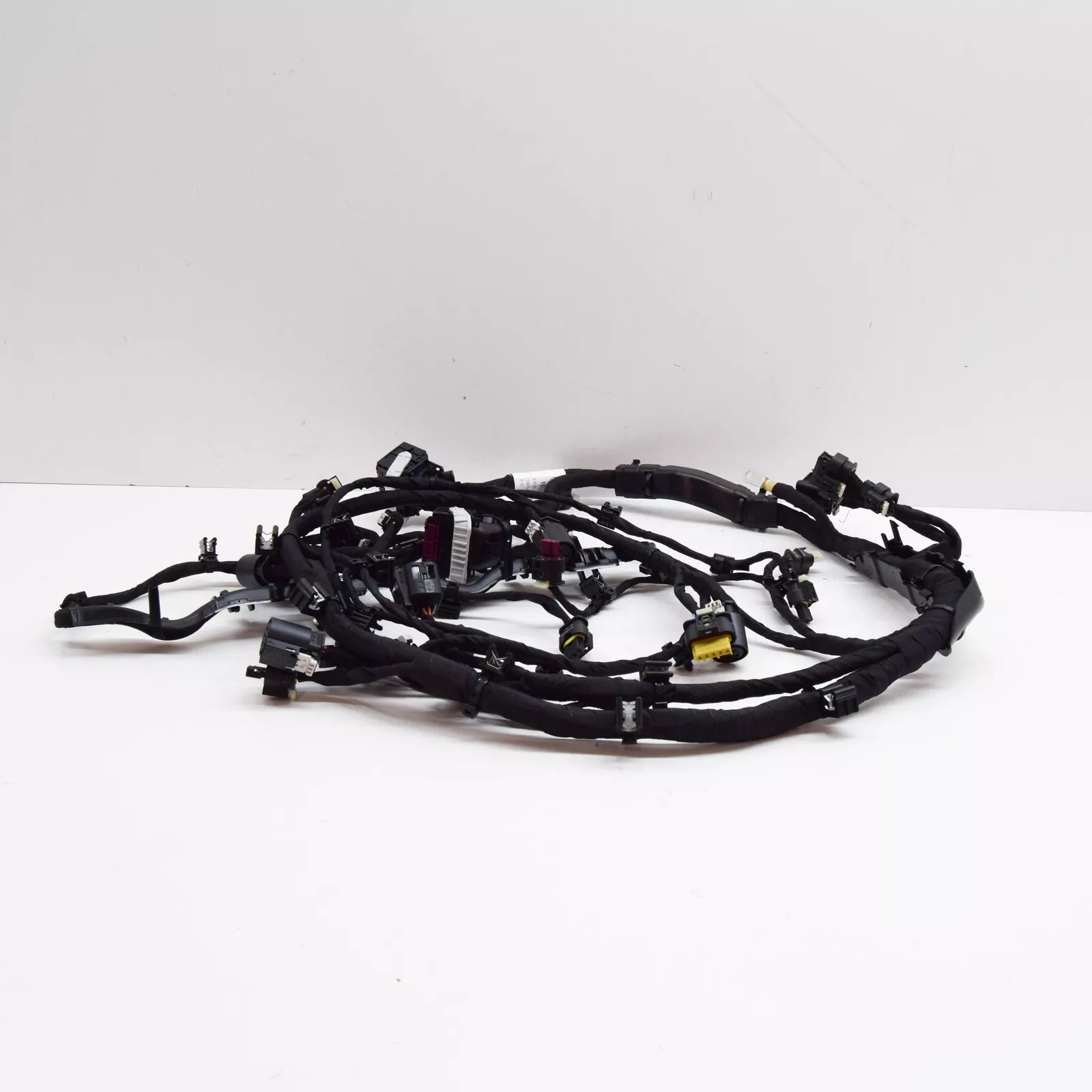 NEW MERCEDES-BENZ S W222 ENGINE WIRING HARNESS A2561507100 ORIGINAL