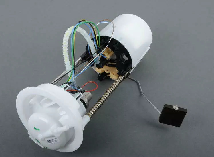 NEW AUDI Q5 8R FUEL PUMP MODULE ASSEMBLY 8R0919051E ORIGINAL