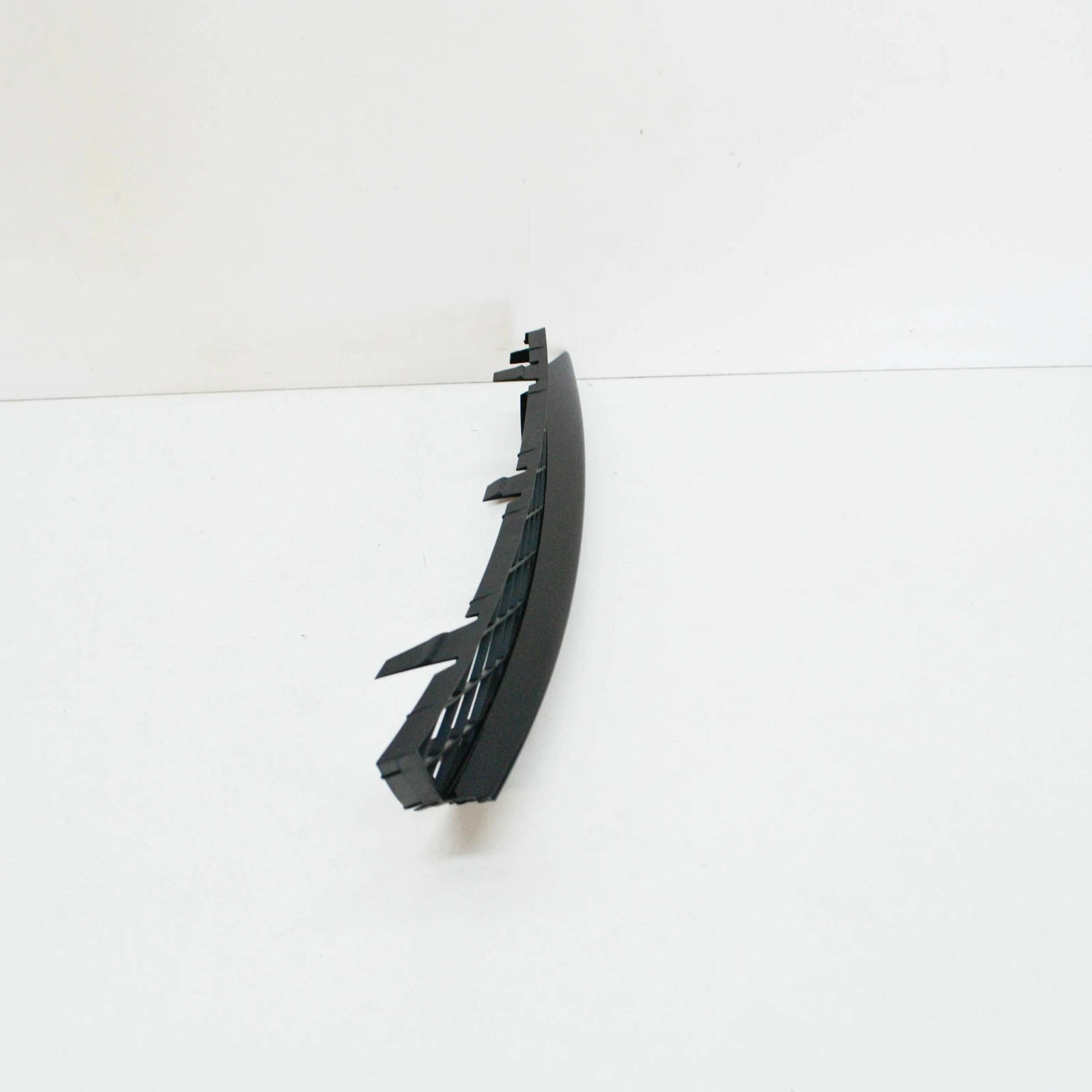 NEW AUDI R8 4S FRONT BUMPER RIGHT COVER FOR TOWING EYE 420807205T94 ORIGINAL