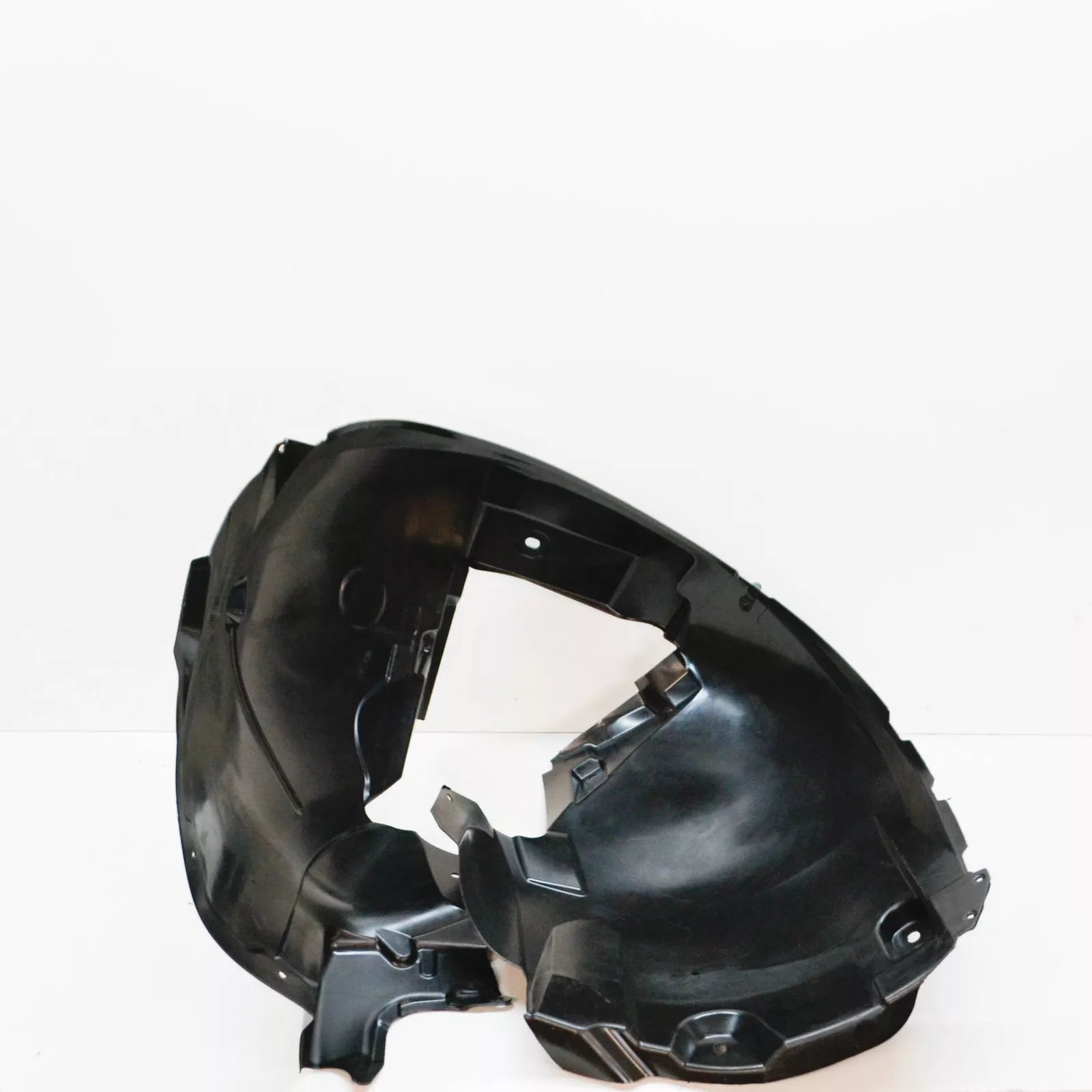 NEW AUDI A4 B8 FRONT LEFT WHEEL HOUSING LINER 8K0821171P