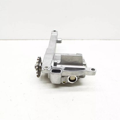 NEW MERCEDES-BENZ CLK CABRIO A209 ENGINE OIL PUMP A6421802000 ORIGINAL