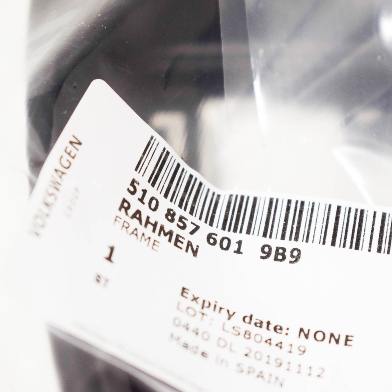 NEW VW GOLF SPORTSVAN LEFT MIRROR SURROUND HOUSING 5108576019B9 ORIGINAL