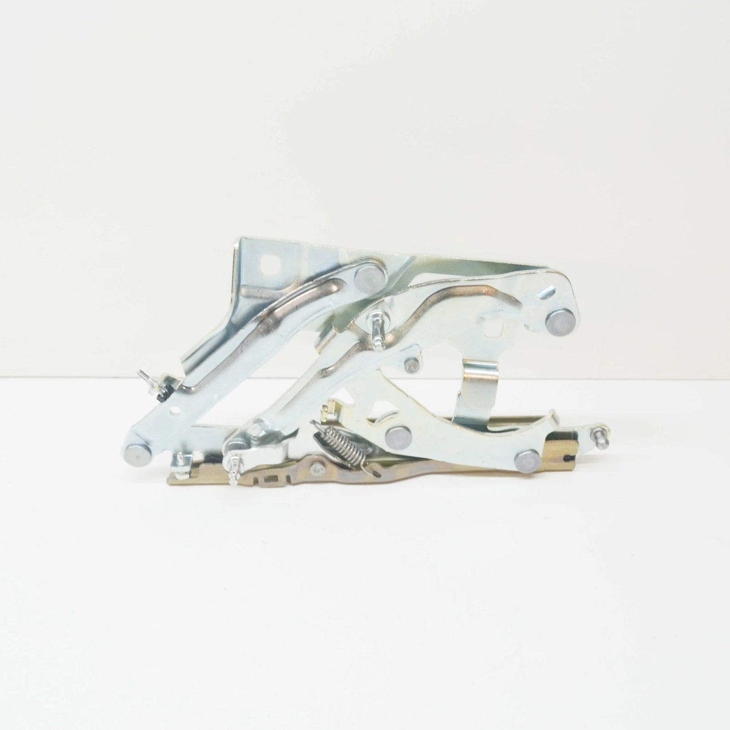 NEW AUDI Q5 FRONT LEFT BONNET HINGE 80A823301D 2019