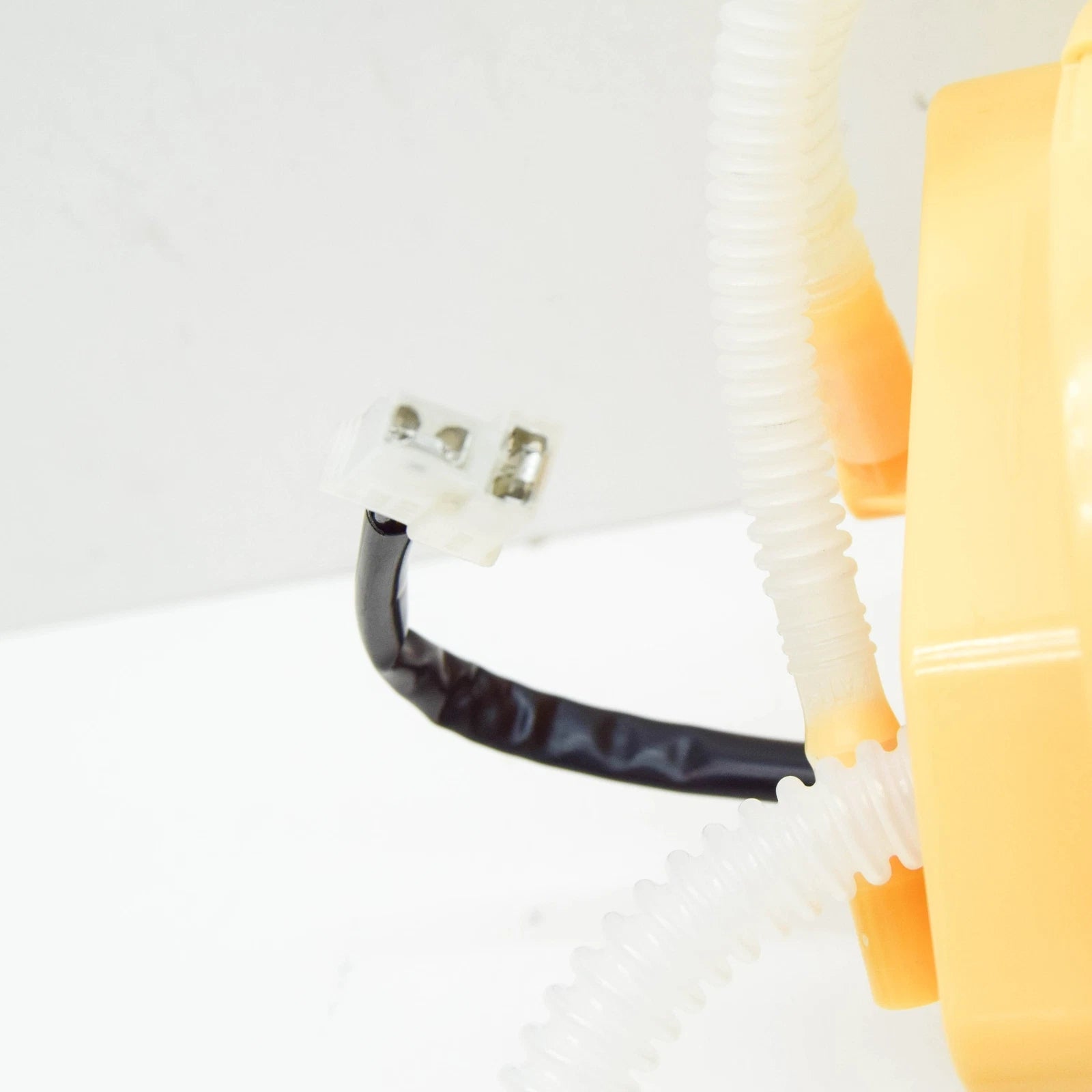 NEW AUDI Q7 4L RIGHT FUEL DELIVERY MODULE 4L0919088E ORIGINAL