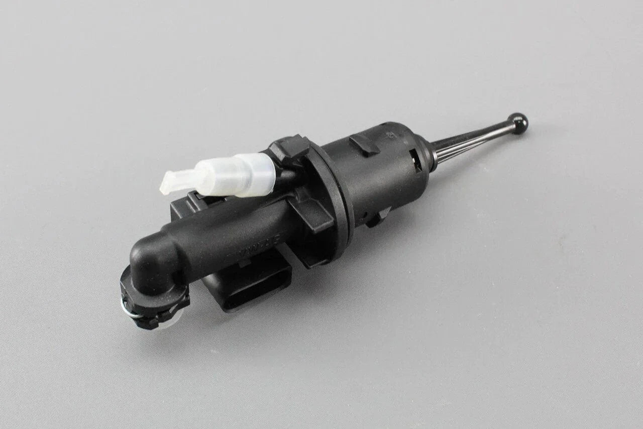 NEW VOLKSWAGEN JETTA 5C6 A6 MK6 CLUTCH MASTER CYLINDER 1K0721388AF ORIGINAL