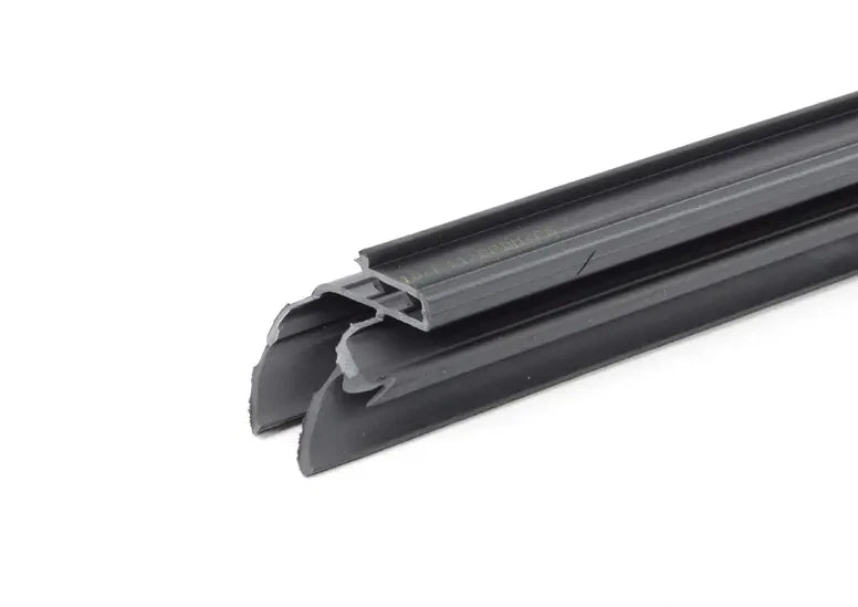 NEW BMW 5 F10 FRONT LEFT DOOR WINDOW STRIP 51337182277 7182277 ORIGINAL