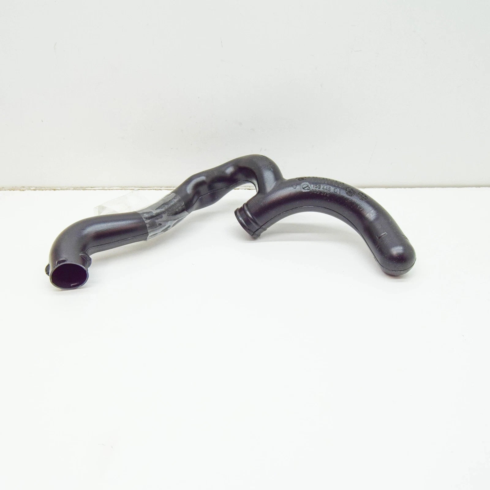 NEW MERCEDES-BENZ C COUPE C204 AIR INTAKE DUCT A2048311445 ORIGINAL