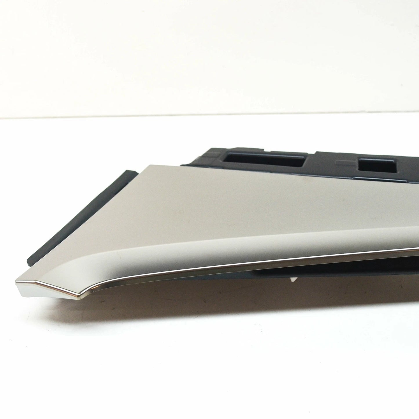 NEW BMW X7 G07 FRONT LEFT AIR HUMIDIFIER MPA SHADOW LINE 51748092885 ORIGINAL