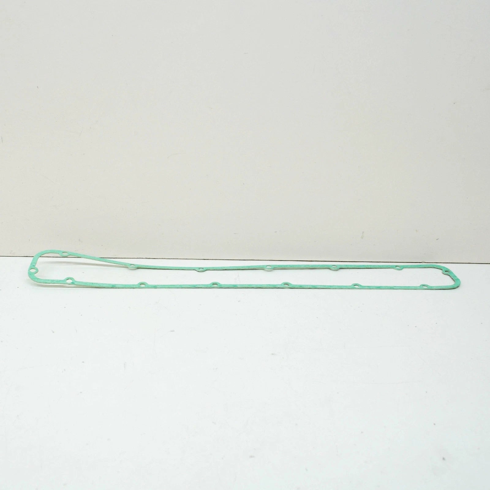 NEW BMW 7 E38 ENGINE VALLEY COVER GASKET 11141736959 ORIGINAL