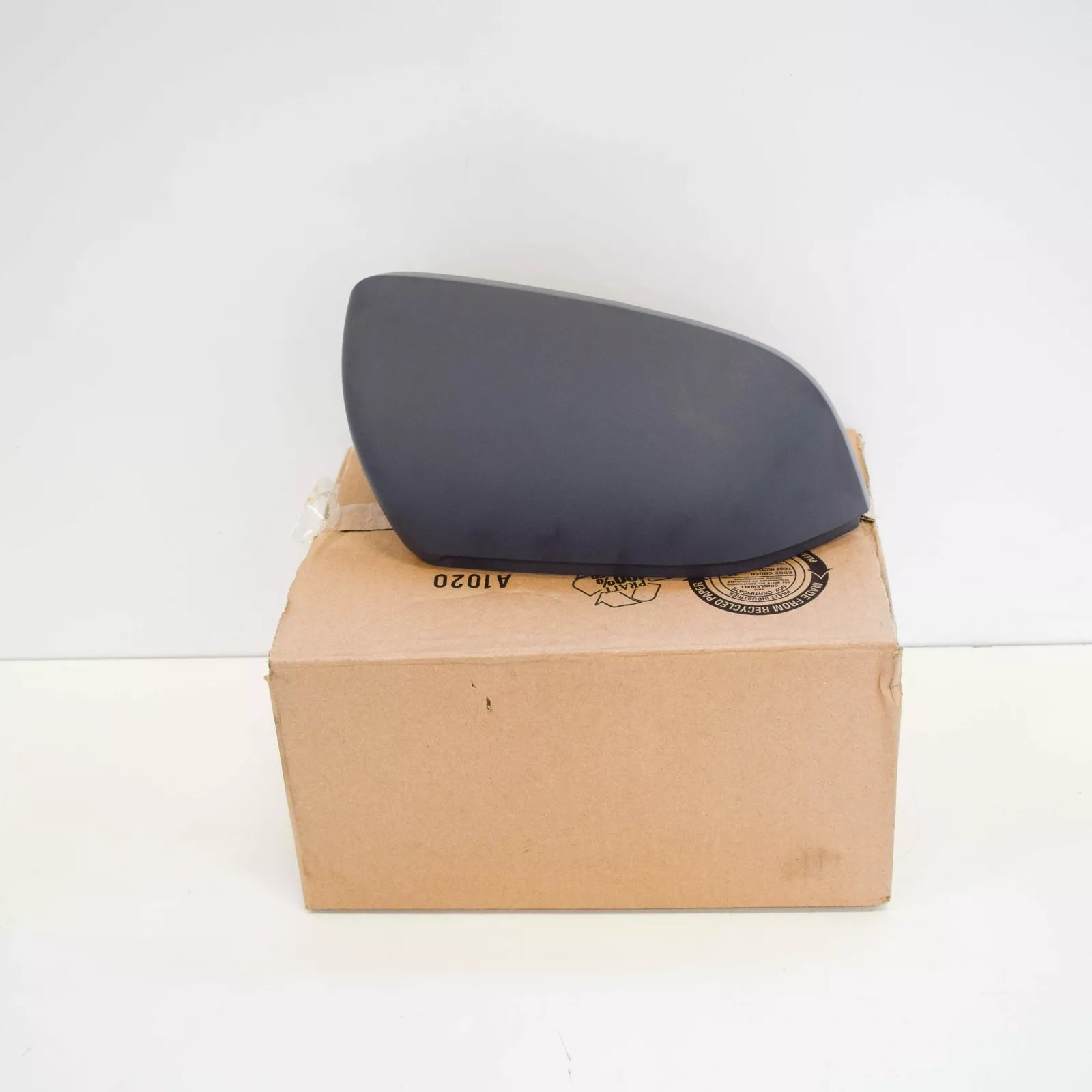 NEW VW ATLAS CROSS SPORT CA1 FRONT RIGHT DOOR MIRROR CAP 3CN857538GRU ORIGINAL