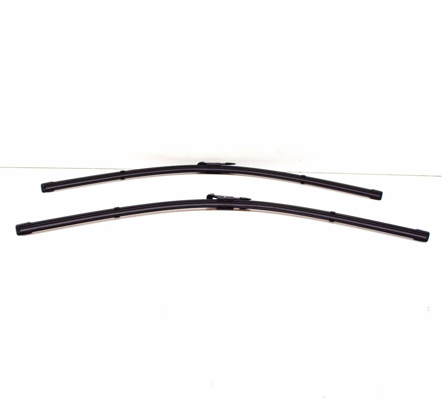 NEW AUDI Q7 4L FRONT AERODYNAMIC WIPER BLADES SET LHD 4L1998002