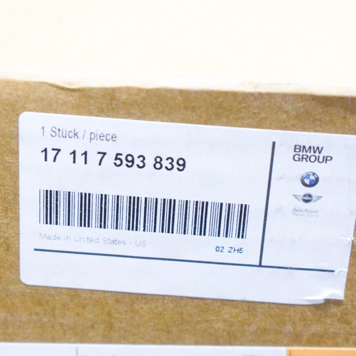 NEW BMW X3 F25 RIGHT RADIATOR BRACKET 17117593839 7593839 2016 ORIGINAL