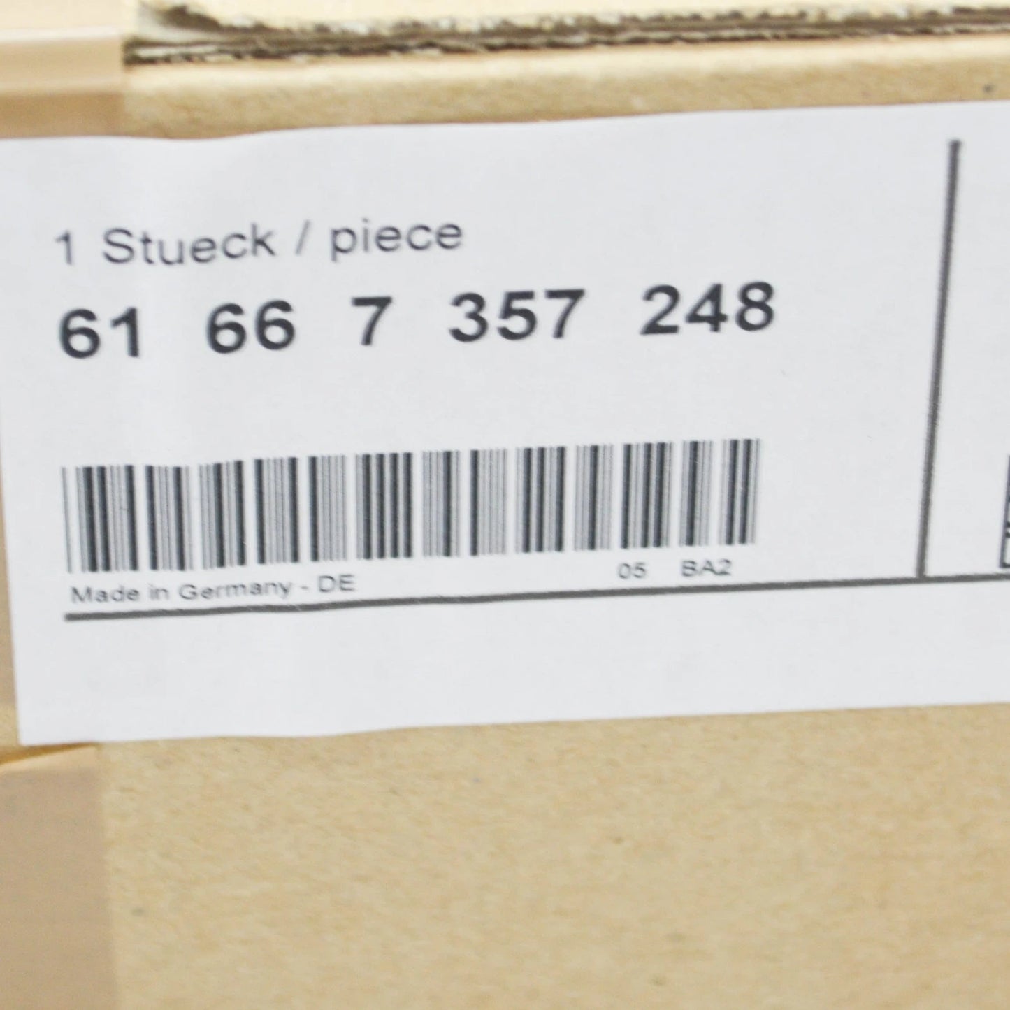 NEW BMW 5 G30 RIGHT BOTTOM WATER DRAIN CHANNEL 61667357248 ORIGINAL