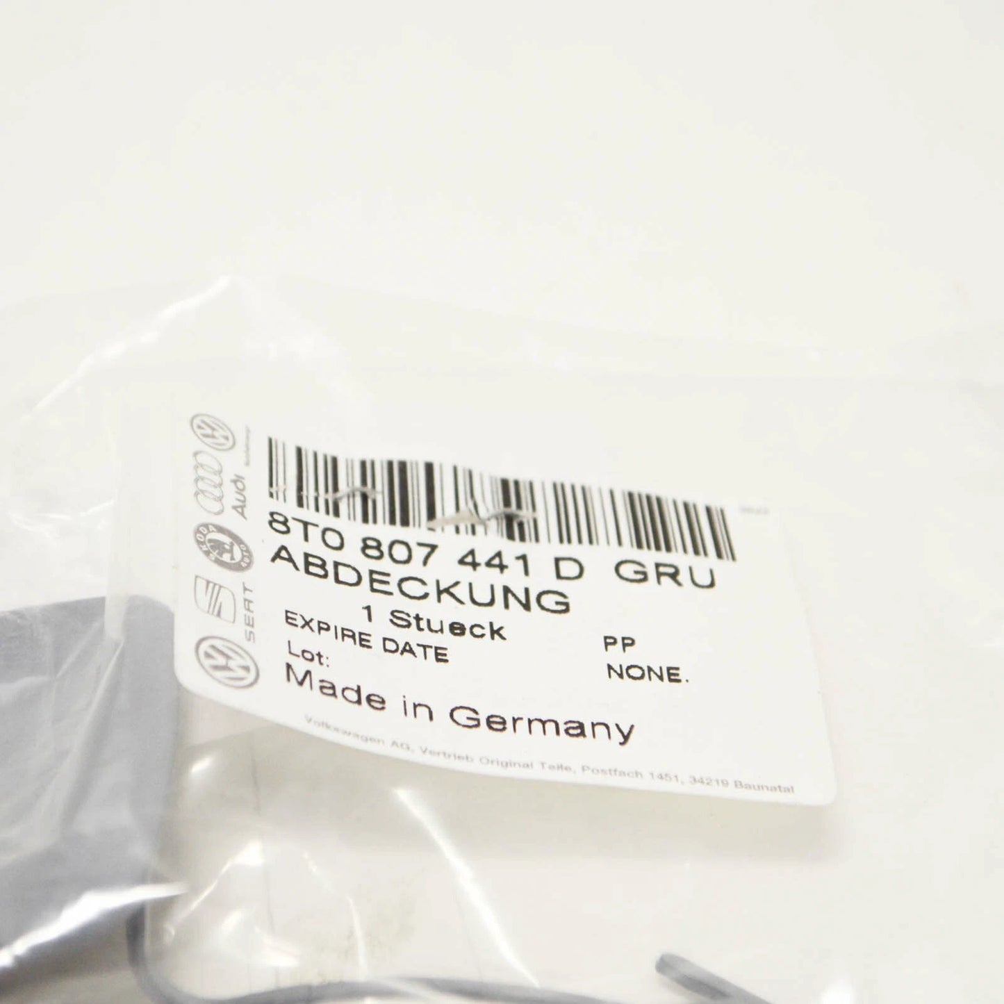 NEW AUDI A5 8TA REAR BUMPER TOW EYE CAP COVER 8T0807441D GRU ORIGINAL