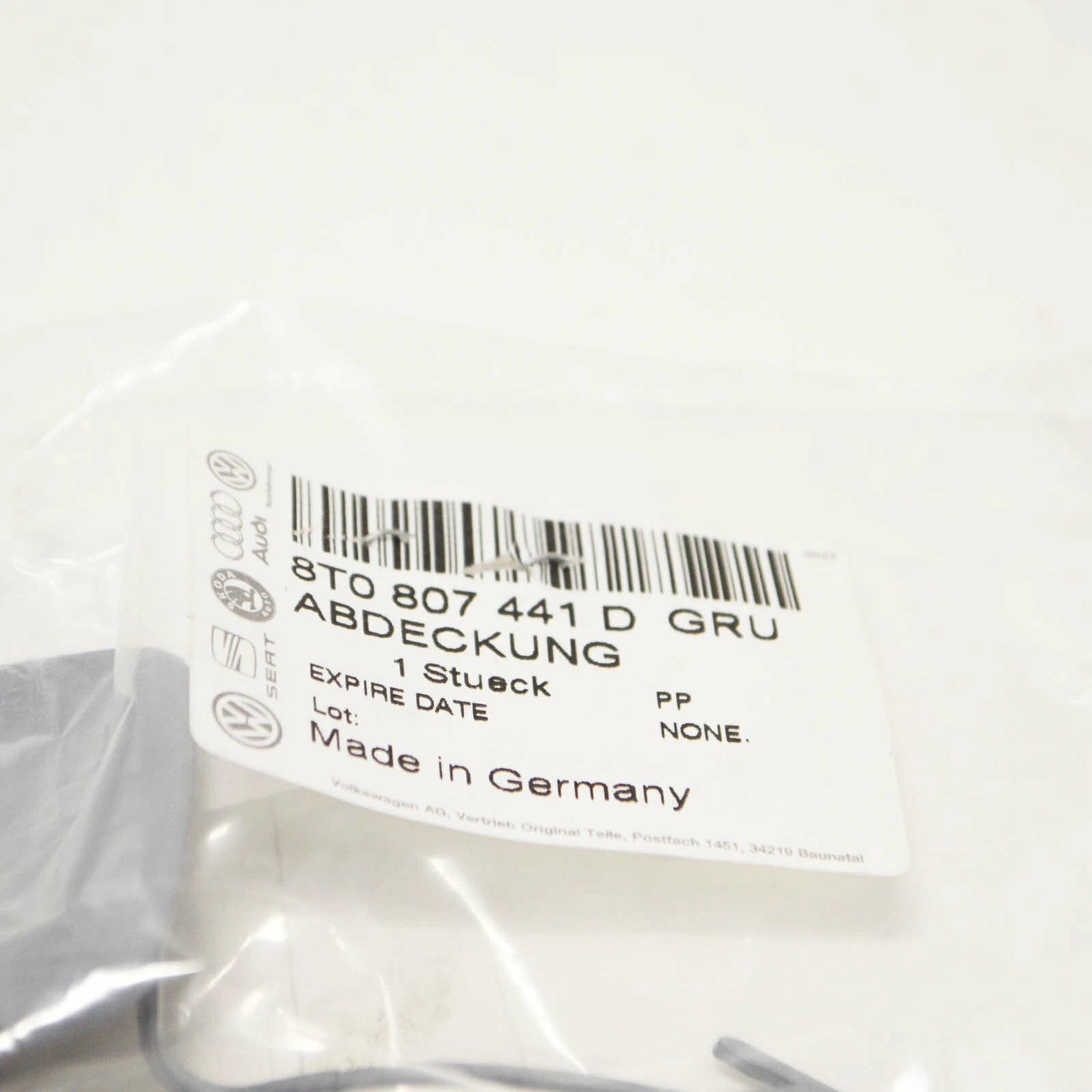 NEW AUDI A5 8TA REAR BUMPER TOW EYE CAP COVER 8T0807441D GRU ORIGINAL