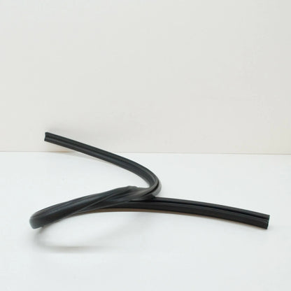 NEW VOLKSWAGEN JETTA A5 REAR HOOD SEAL 1K0823723C