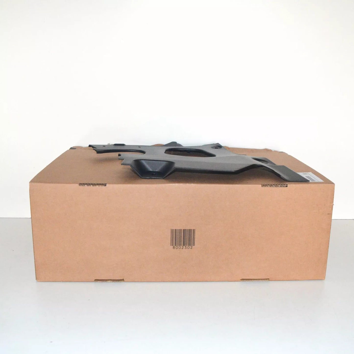 NEW BMW X3 G01 LEFT UPPER ENGINE COMPARTMENT COVER 51767397489 ORIGINAL