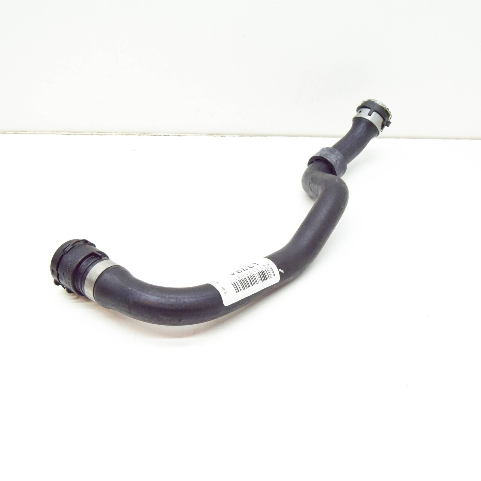 NEW MERCEDES-BENZ S W223 COOLANT HOSE PIPE A2235015501 ORIGINAL