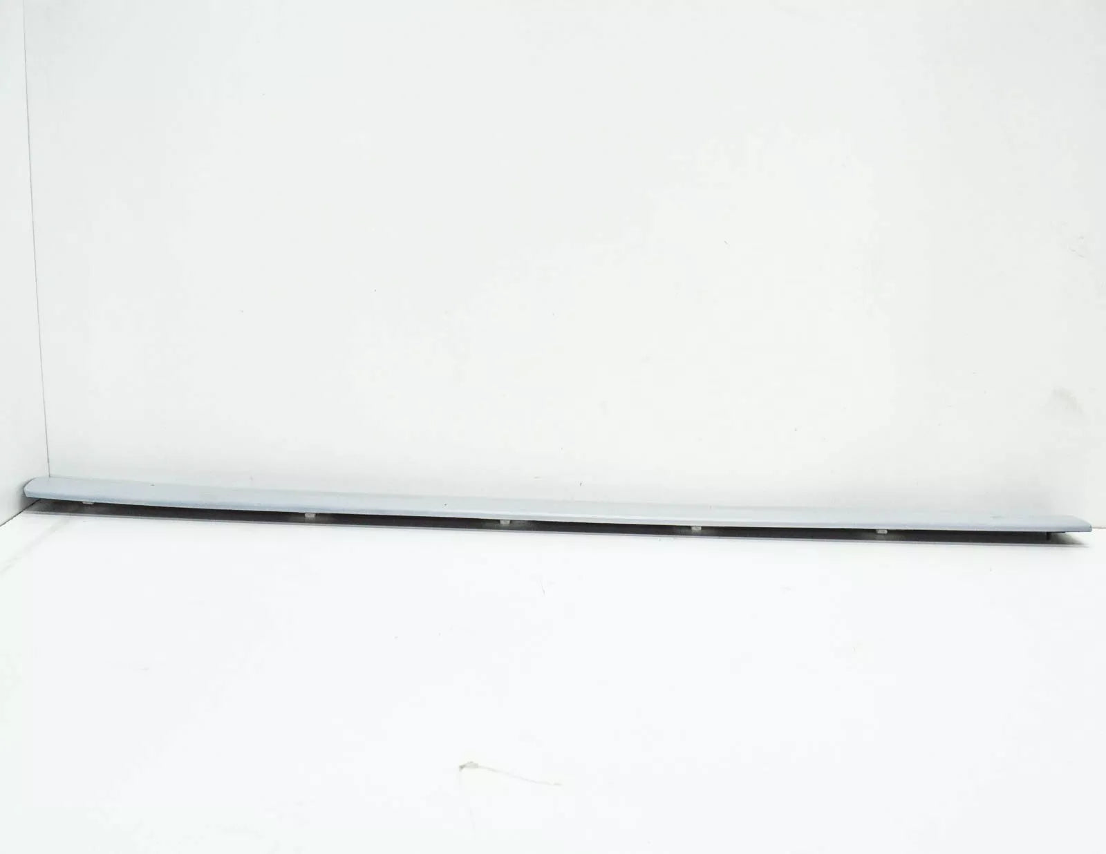 NEW MERCEDES-BENZ VITO W639 RIGHT SLIDING DOOR STRIP A63969013629999