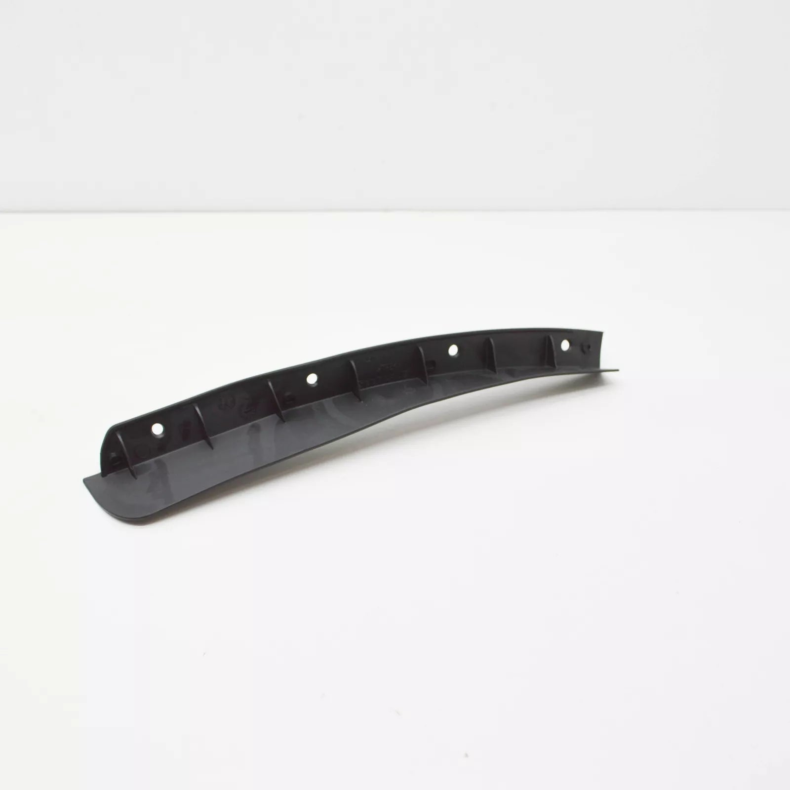 NEW MERCEDES-BENZ R W251 FRONT RIGHT WHEEL ARCH COVER A2518840222 ORIGINAL