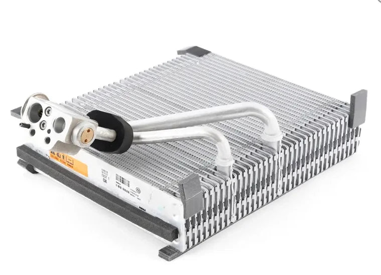 NEW VW TOUAREG 7P MK2 EVAPORATOR WITH EXPANSION VALVE LHD 7P0820101B ORIGINAL