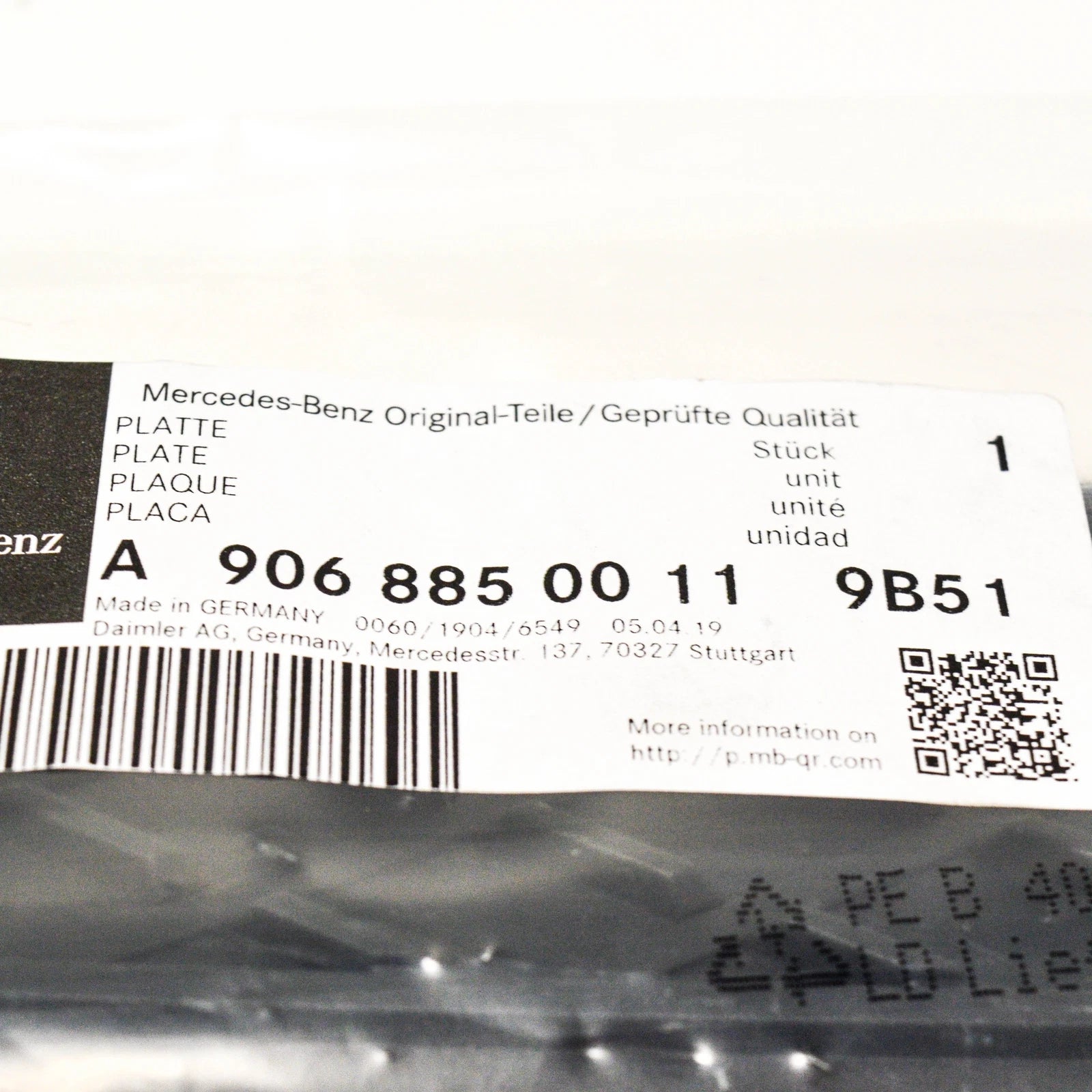 NEW MERCEDES-BENZ SPRINTER W906 FRONT BUMPER STEP PLATE A90688500119B51 ORIGINAL