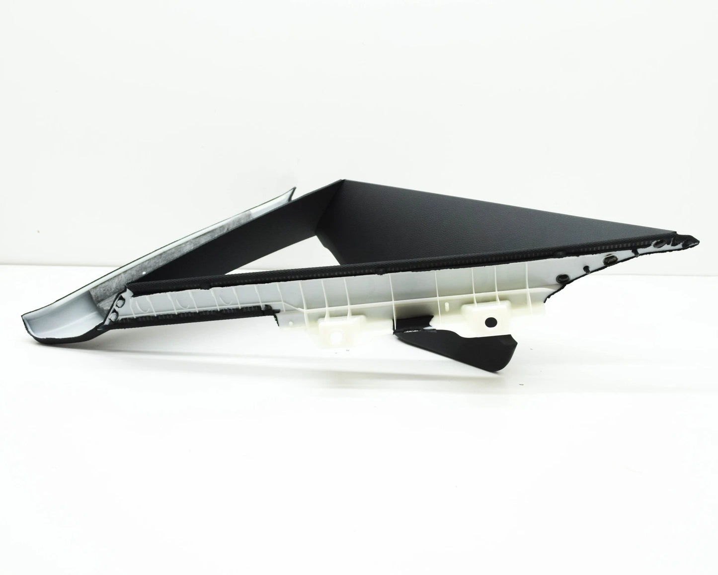 NEW AUDI A6 C8 RIGHT SIDE C-PILLAR TRIM 4K5867288APCB ORIGINAL