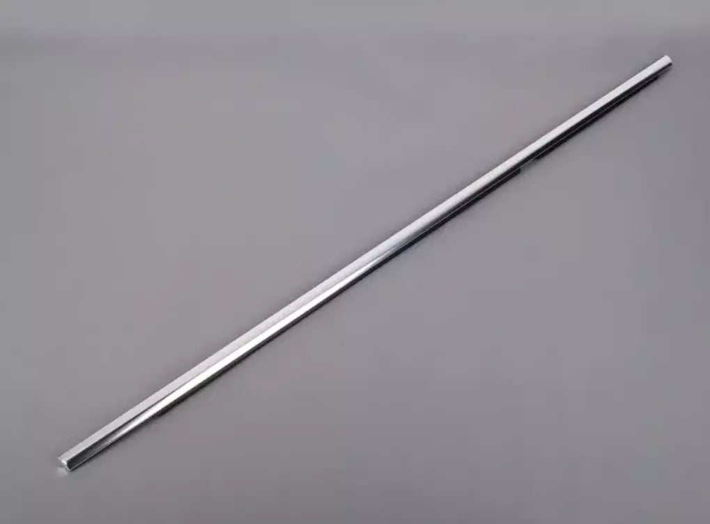 NEW BMW X5 E70 REAR RIGHT DOOR WINDOW WEATHERSTRIP 7174394 51357174394 ORIGINAL
