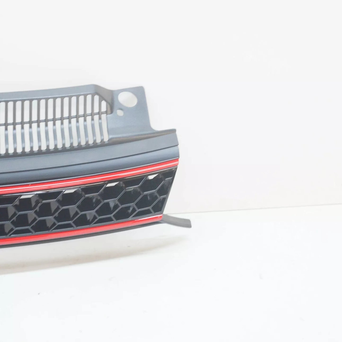 NEW VW GOLF MK6 FRONT RADIATOR GRILLE 5K0853651AKATK ORIGINAL