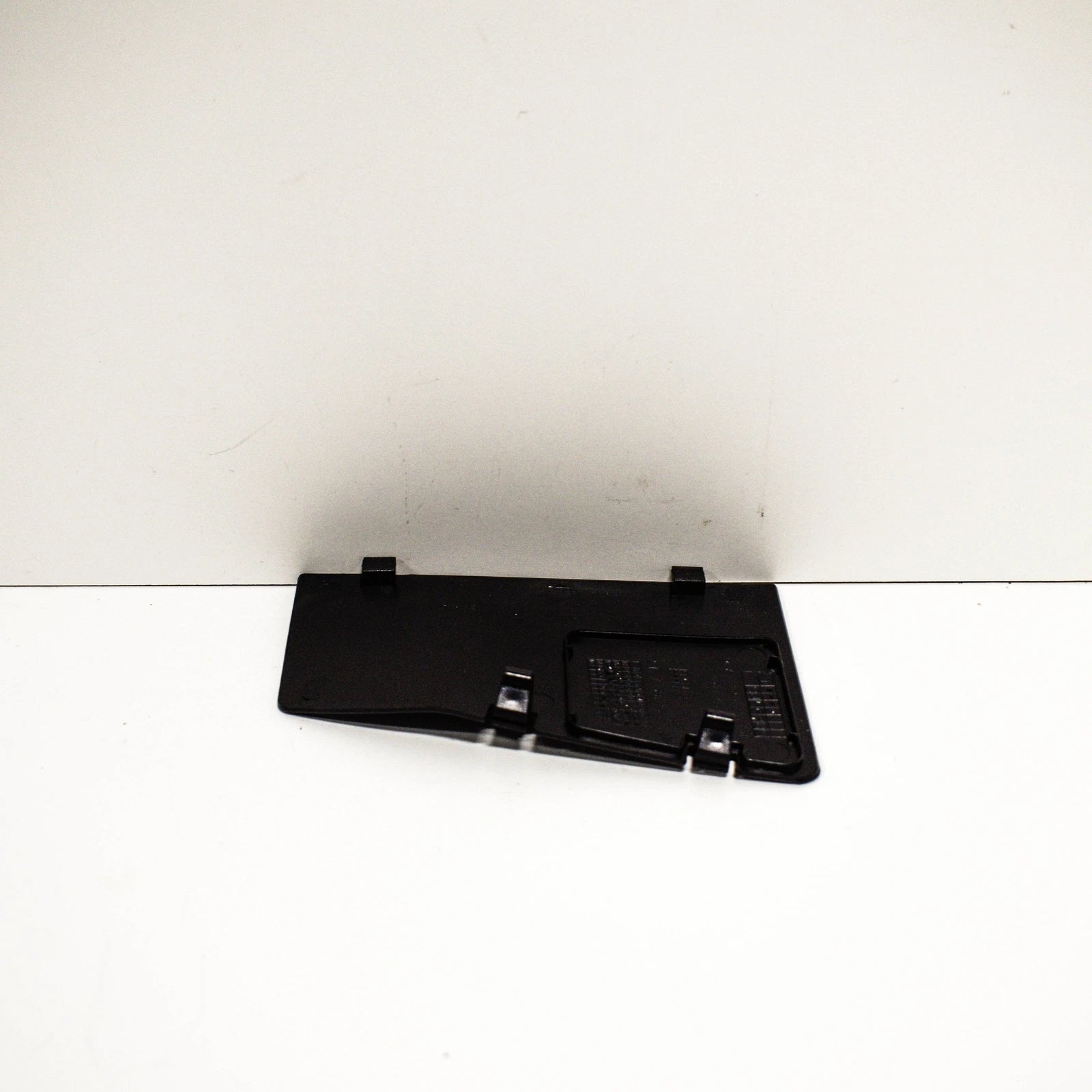 NEW BMW 1 F21 REAR LEFT WATER CHANEL COVER TRIM 63217387283 7387283 ORIGINAL