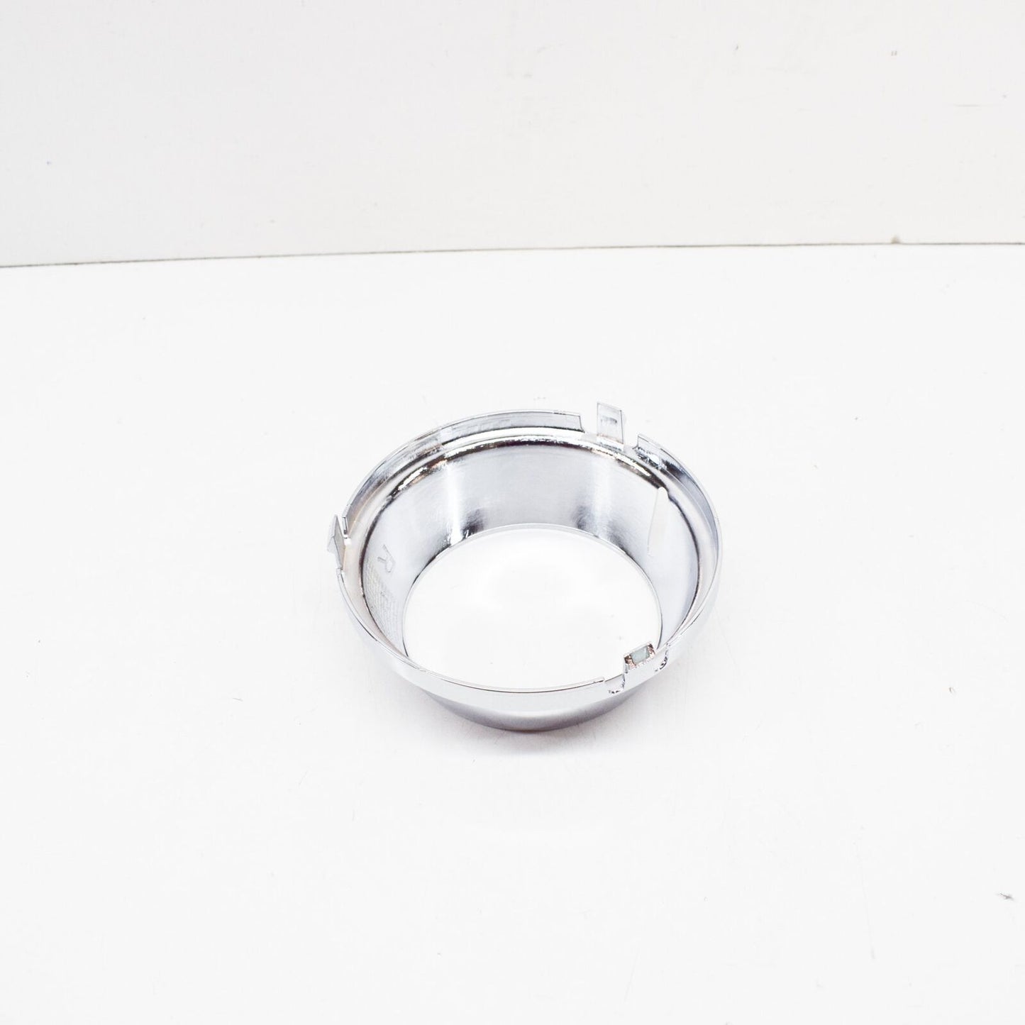 NEW MERCEDES-BENZ C-CLASS W204 FRONT RIGHT FOG LIGHT TRIM A2048851874 ORIGINAL