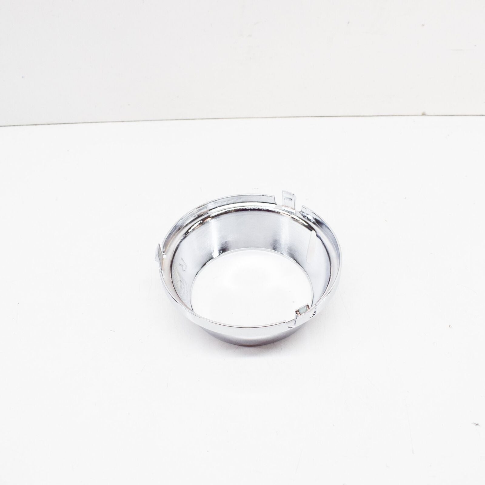 NEW MERCEDES-BENZ C-CLASS W204 FRONT RIGHT FOG LIGHT TRIM A2048851874 ORIGINAL