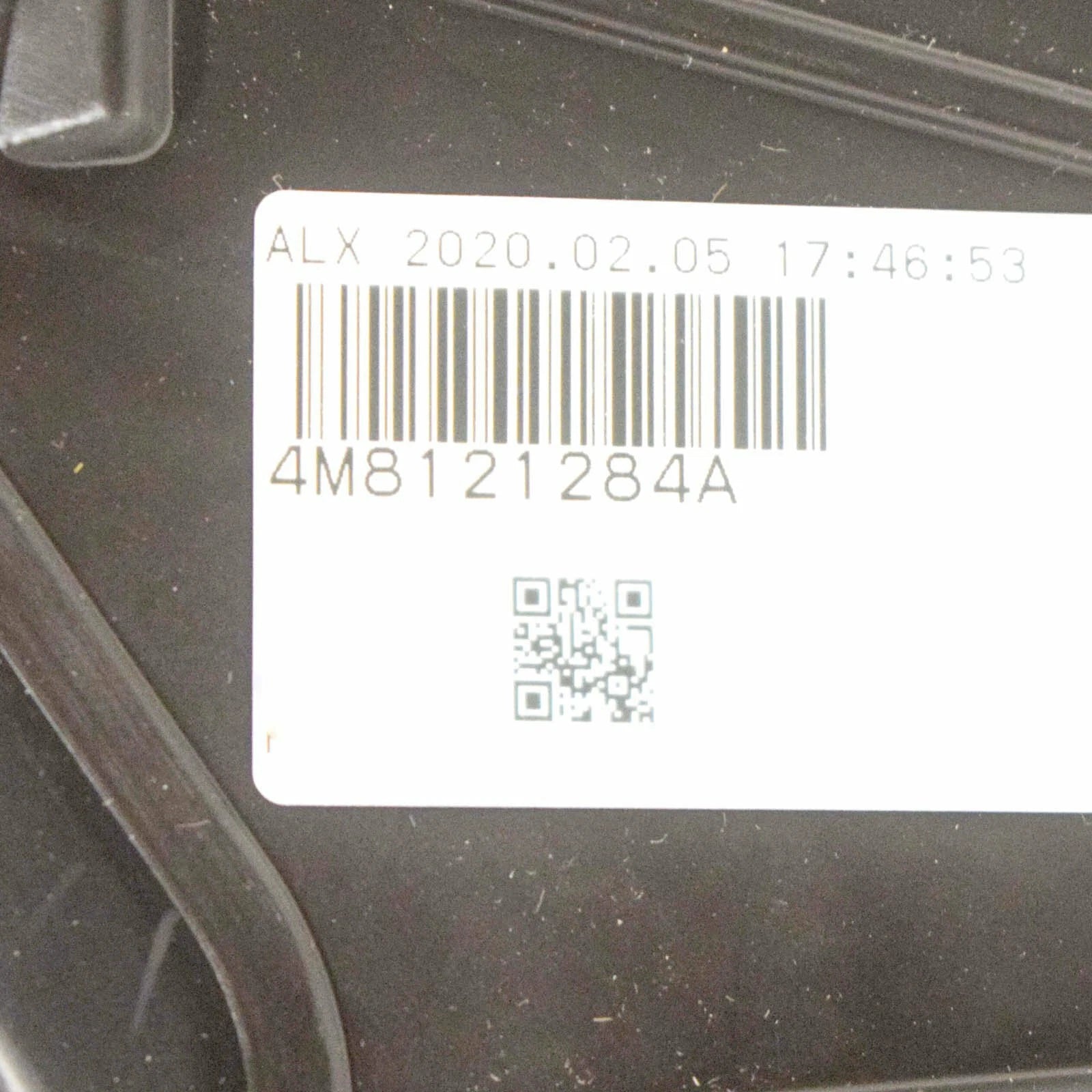 NEW AUDI Q8 FRONT RIGHT RADIATOR SUPPORT BAFFLE 4M8121284A