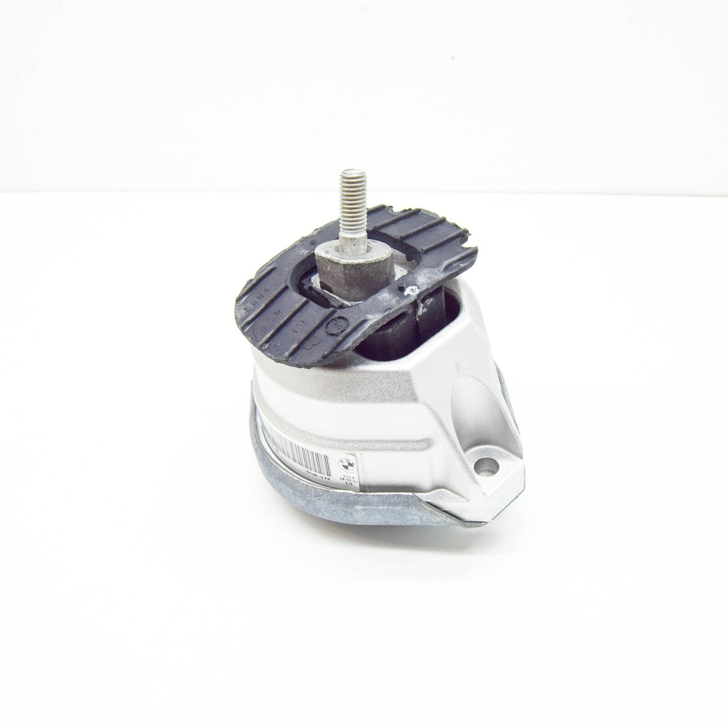 new bmw 5 e60 right side engine mount 22116769874 original