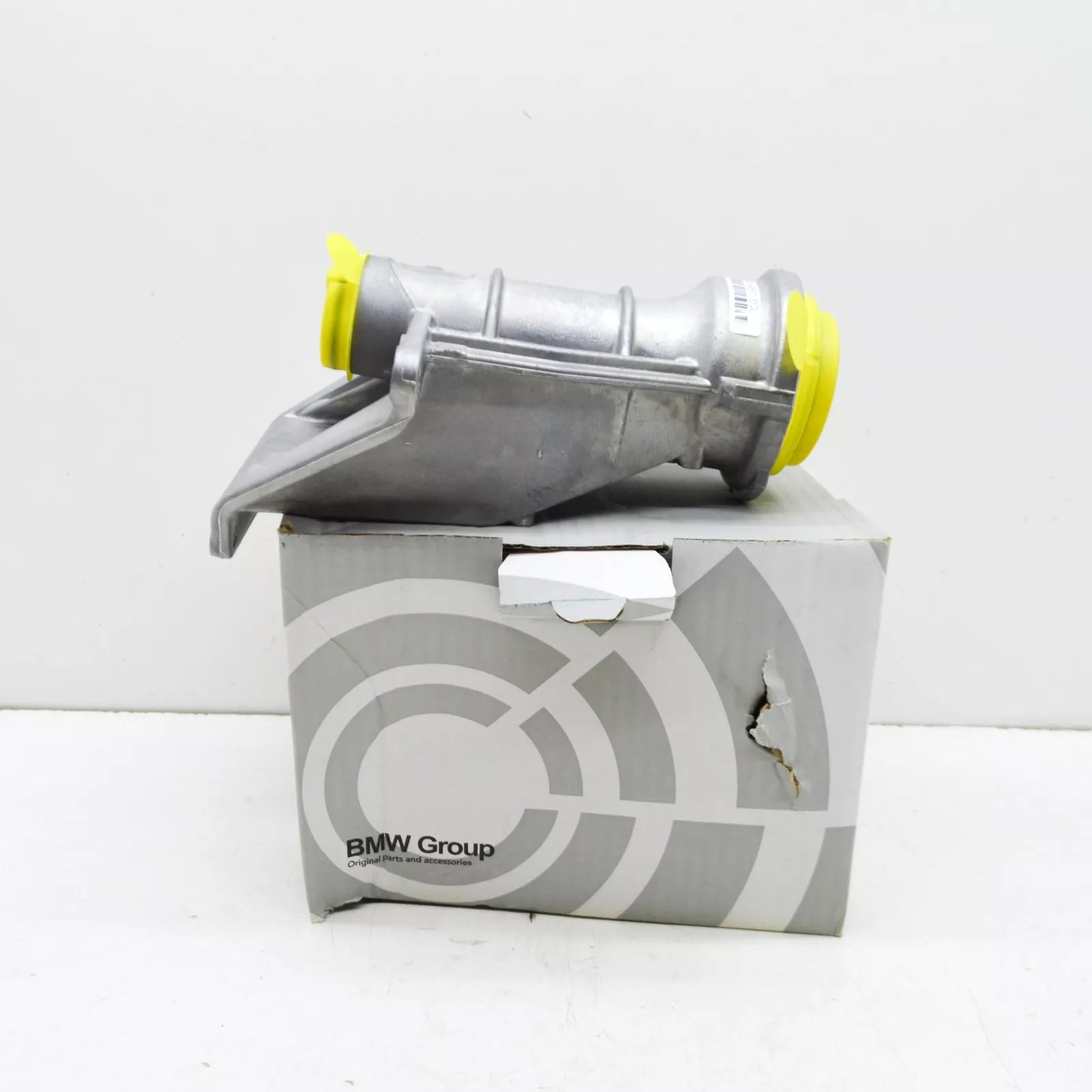 NEW BMW 3 G20 FRONT AXLE FINAL DRIVE BRACKET SUPPORT 31508639382 ORIGINAL