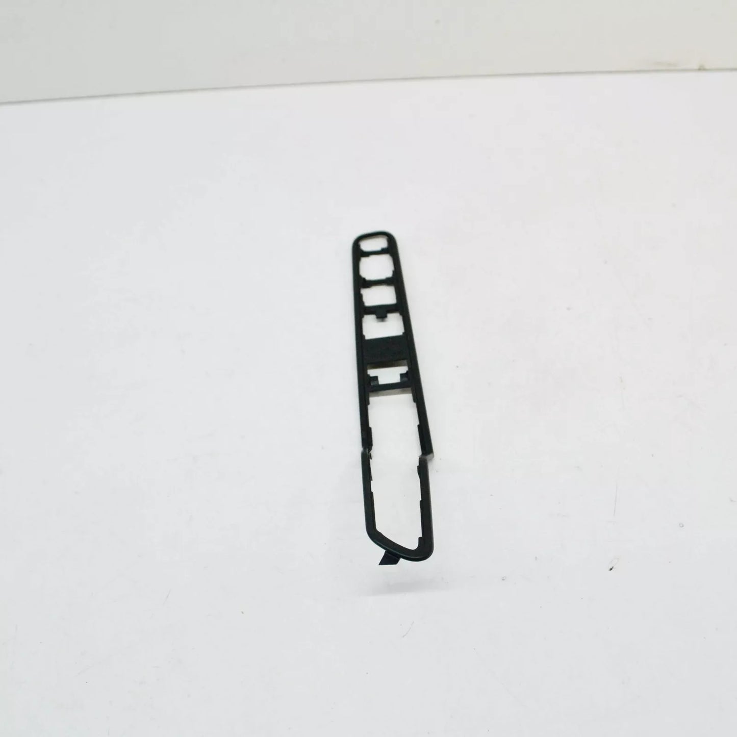 NEW BMW 1 M COUPE E82 FRONT RIGHT SIDE PANEL BASE 51138051818 8051818 ORIGINAL