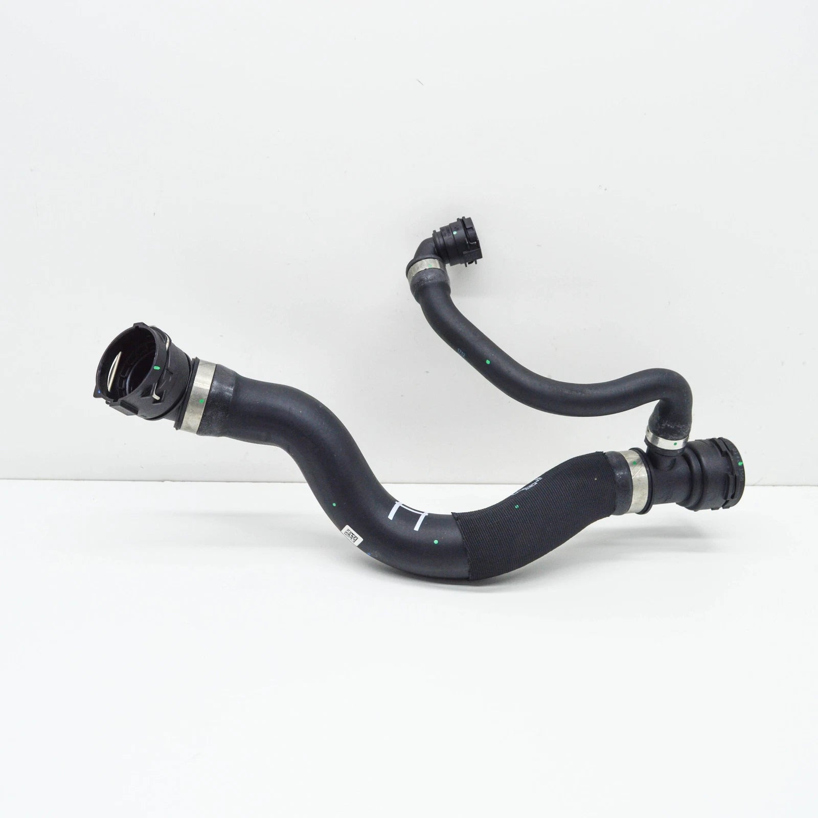 NEW BMW X5 G05 LOWER RIGHT WATER RADIATOR COOLANT HOSE 17129894783 ORIGINAL
