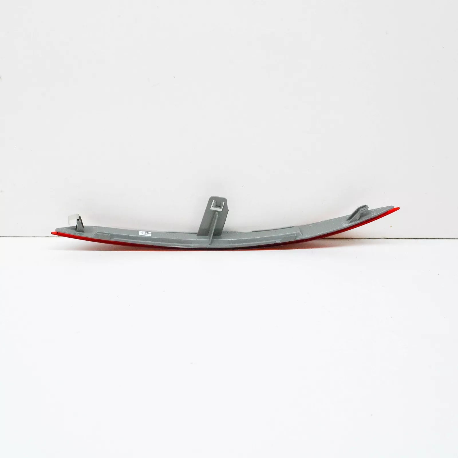 NEW BMW X4 G02 REAR BUMPER LEFT REFLECTOR 63148497423 ORIGINAL