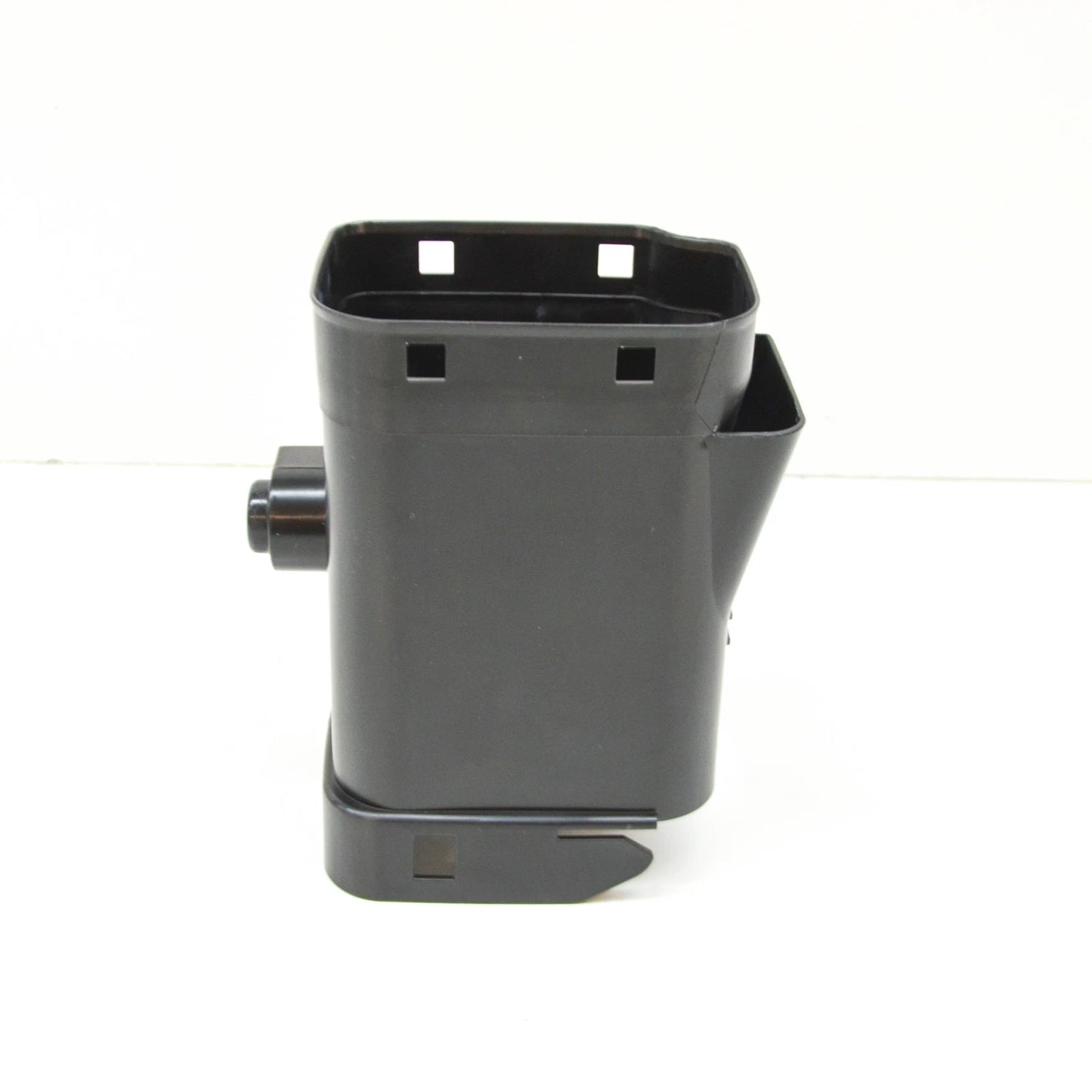 NEW BMW M5 F90 LEFT CENTER AIR INTAKE TUBE DUCT 13717856826 ORIGINAL