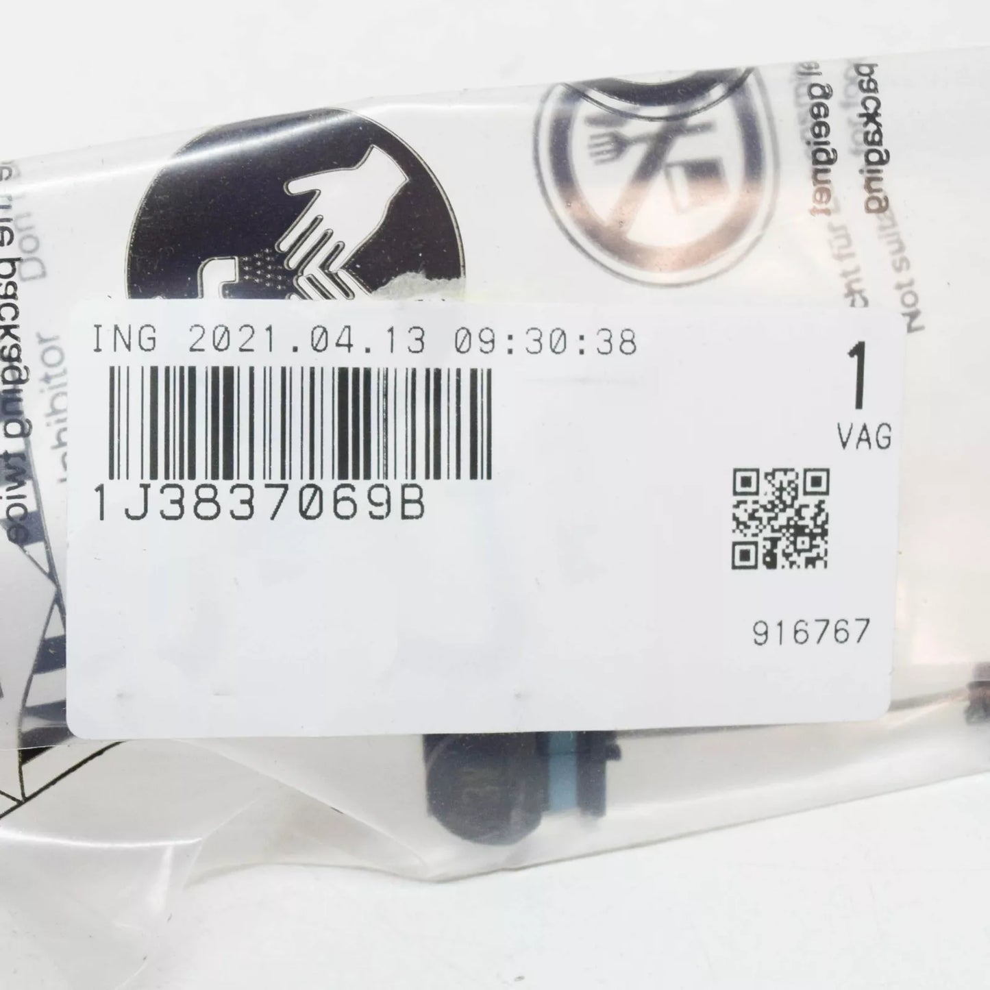 NEW VOLKSWAGEN GOLF MK4 FRONT DOOR LOCK CABLE WITH CLIP 1J3837069B