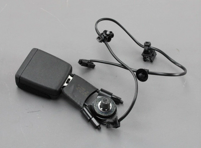 new skoda kodiaq ns rear middle seat belt buckle 565857740mnb original