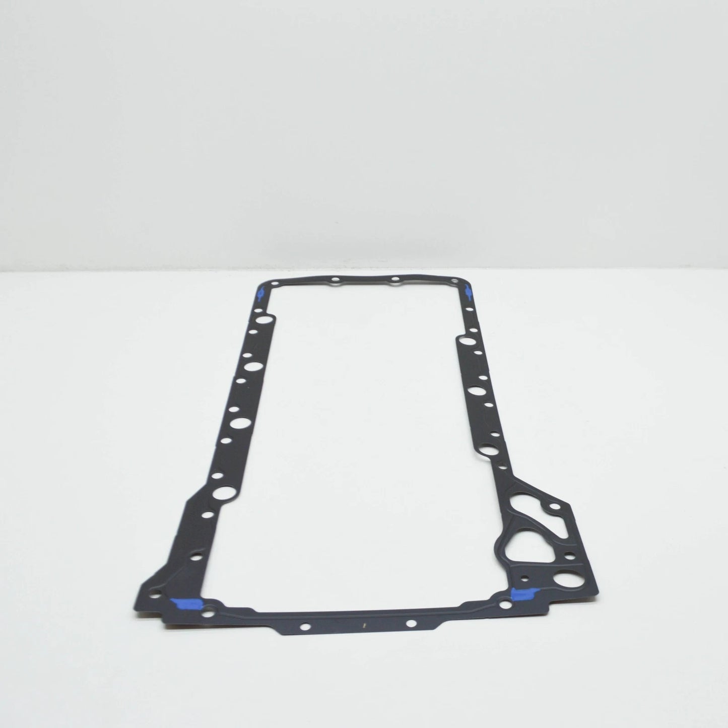 NEW BMW 5 F10 UPPER ENGINE OIL PAN GASKET 11137843145 7843145 ORIGINAL