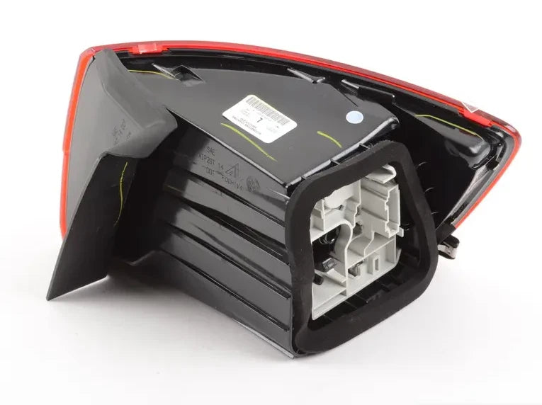 NEW VW JETTA MK6 16 REAR OUTER LEFT TAILLIGHT 5C6945095F ORIGINAL