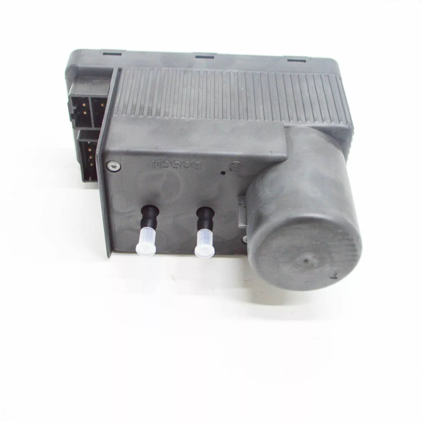 NEW MB C W202 CENTRAL LOCKING AND AIR CONDITIONER PUMP A2028001548