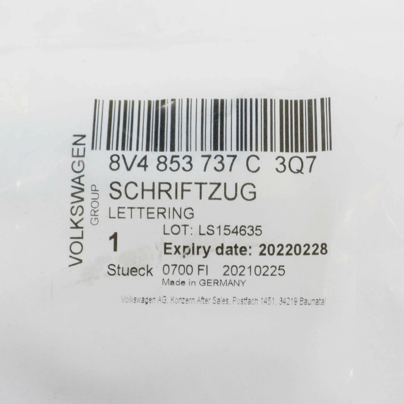 NEW AUDI A3 8V REAR EMBLEM BADGE 8V4853737C3Q7