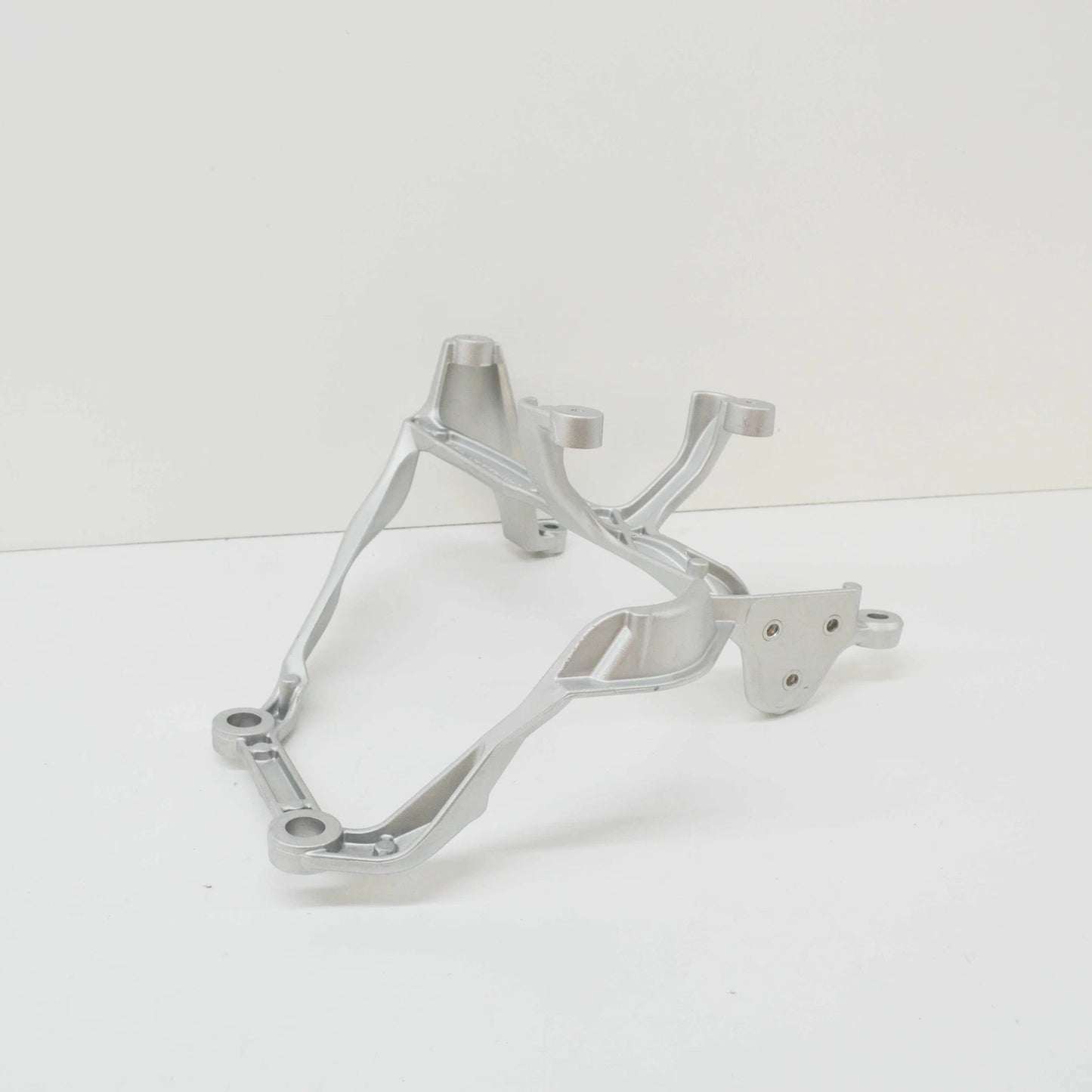 NEW AUDI A8 D3 AIR SUPPLY UNIT BRACKET 4E0616869C