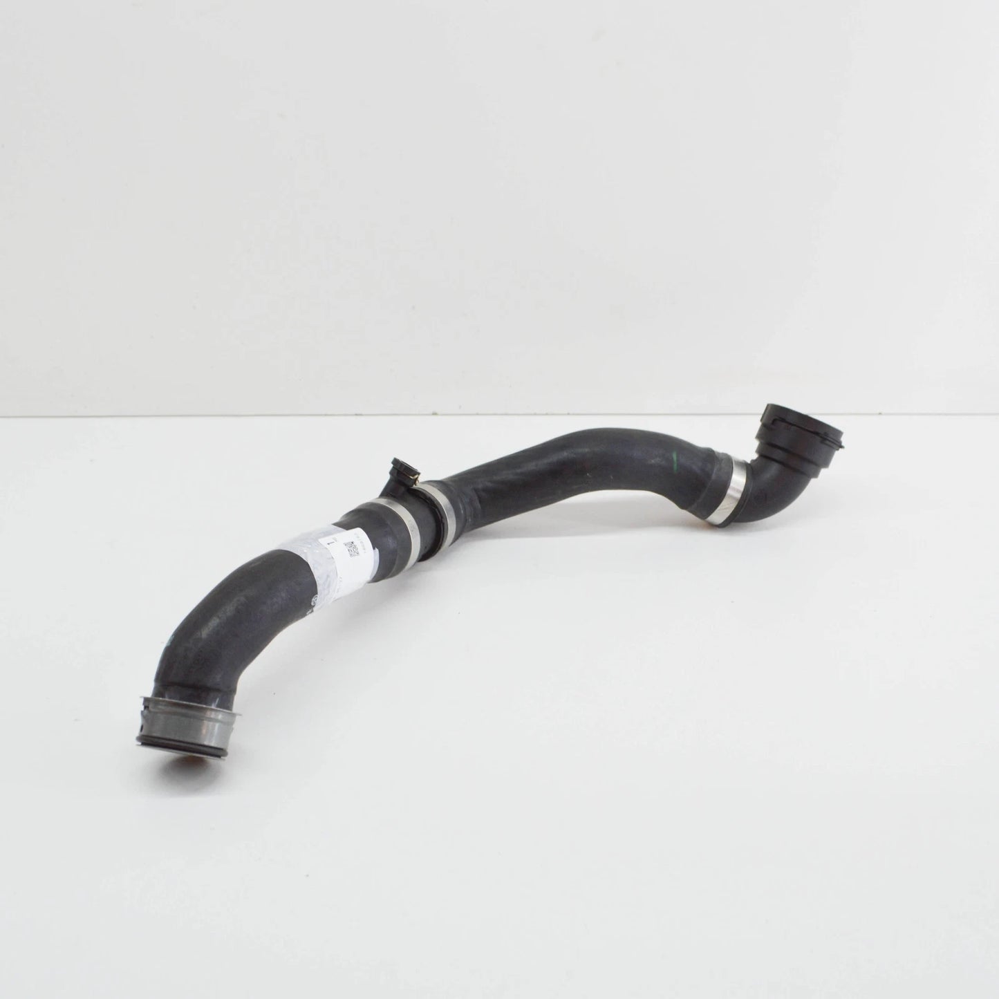 NEW MERCEDES-BENZ SL R230 RADIATOR TOP HOSE A2305013682 ORIGINAL