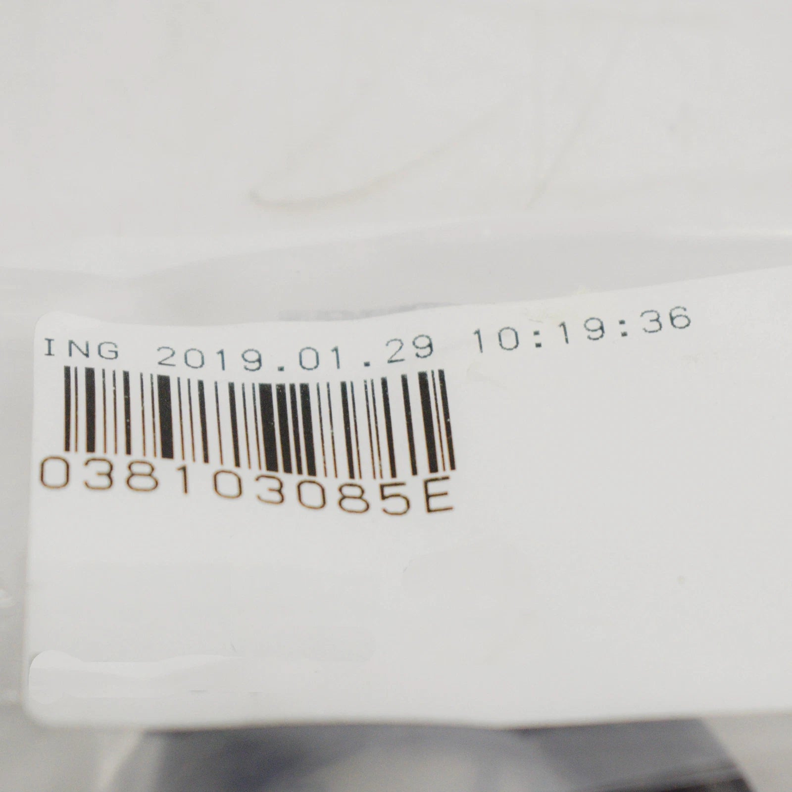 NEW AUDI A1 MK1 ENGINE CRANKSHAFT SEAL 038103085E